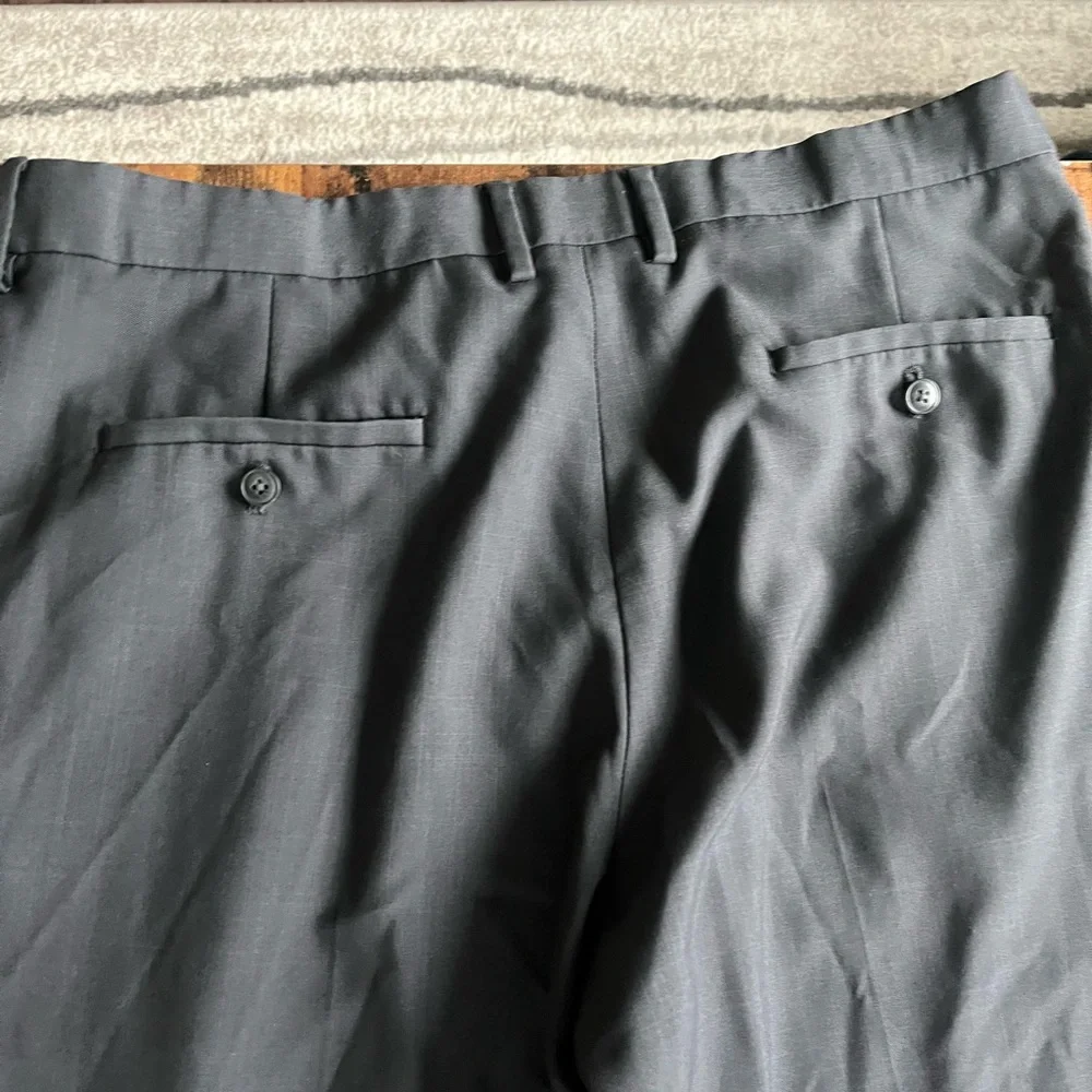 Haggar Men's Gray Dress Pants